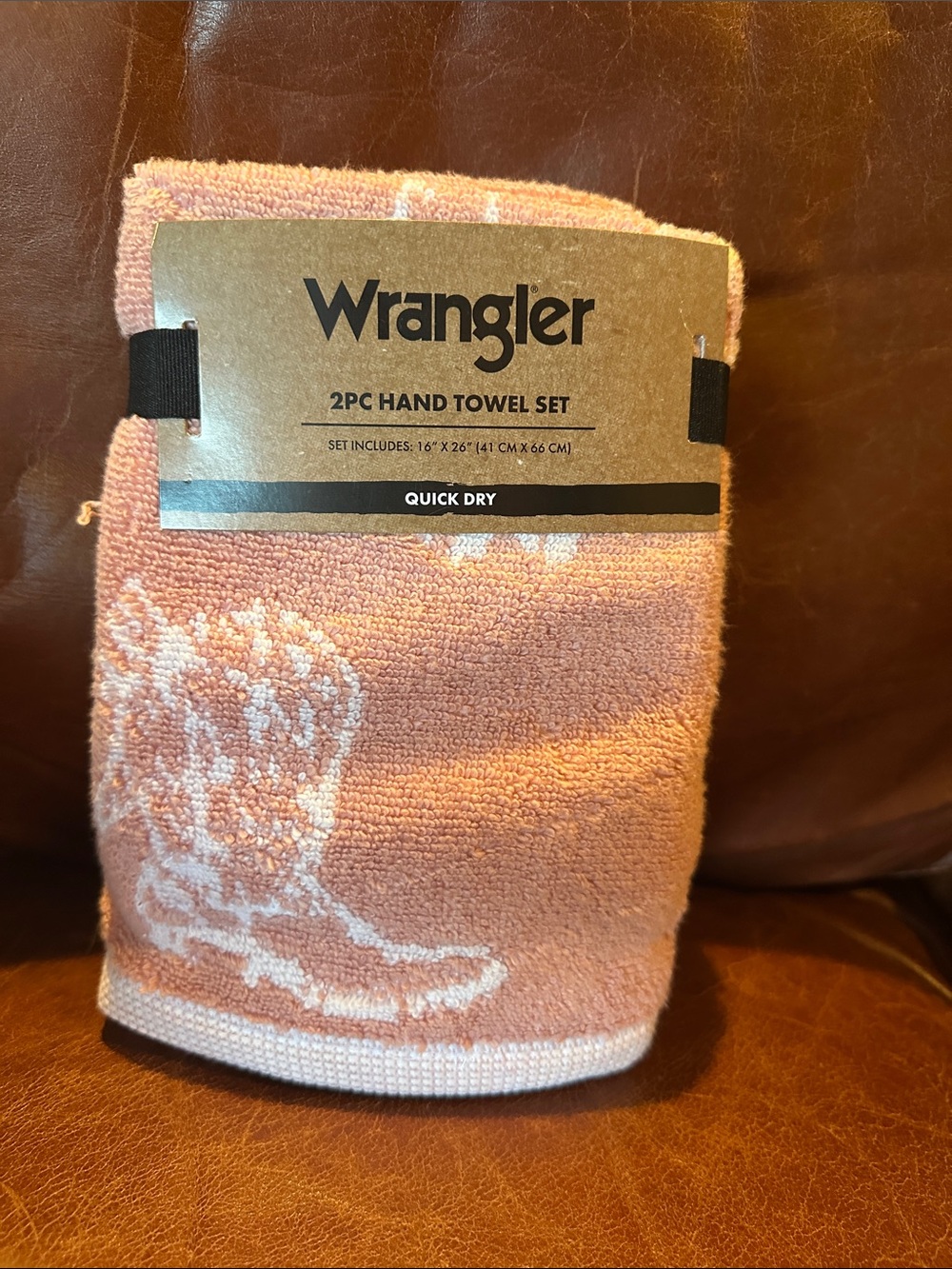 Wrangler Pink & White 2pc Hand Towel Set